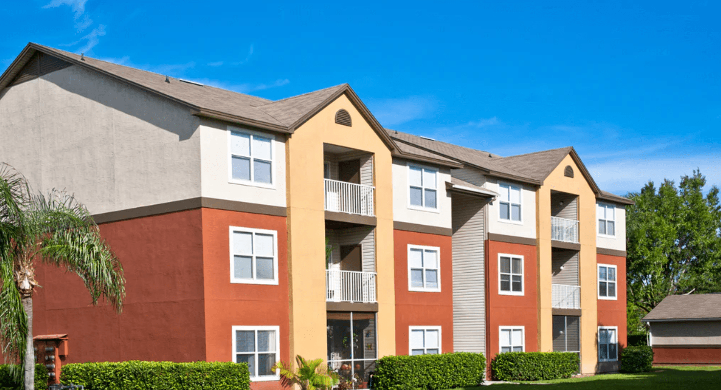 An image of an apartment building.